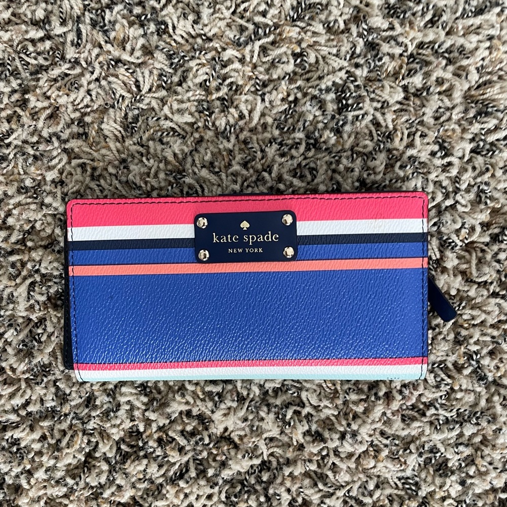 Kate spade wallet
